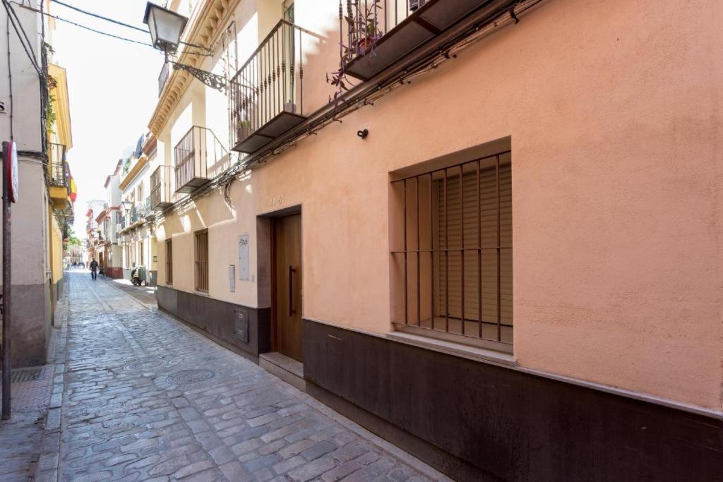 Atrivm San Julian Apartment Seville Exterior photo